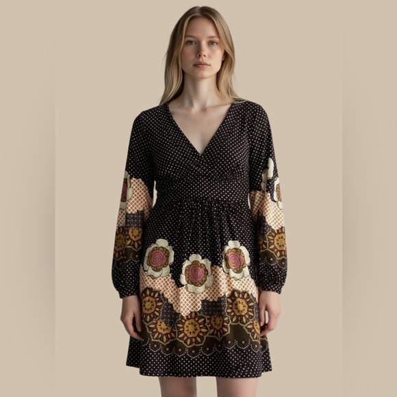 Fire Los Angeles Dresses & Skirts - Fire Los Angeles Floral Dress Size L